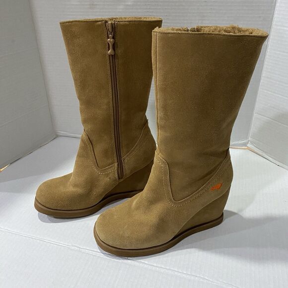 Rocket Dog Women Tan Suede Leather Fleece Lined Winter Wedge Boot Size 6.5 - Picture 1 of 12